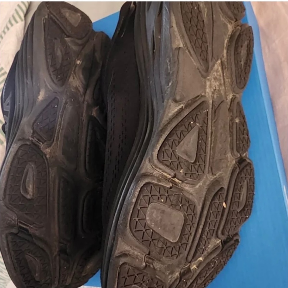 Hoka bondi 7.5